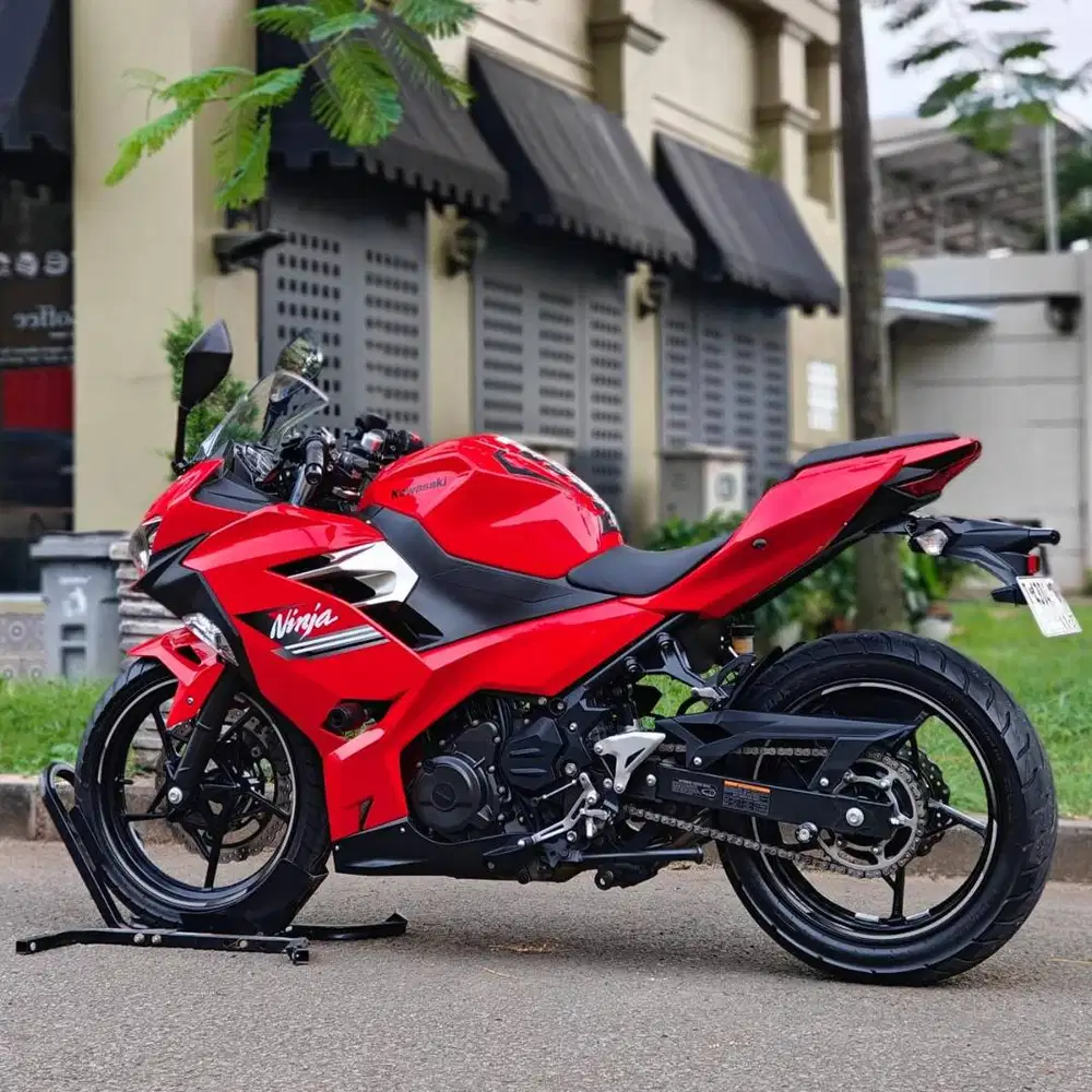 KAWASAKI NEW NINJA 250 FI 2022 MERAH KM 3K PAJAK PANJANG NO MINUS