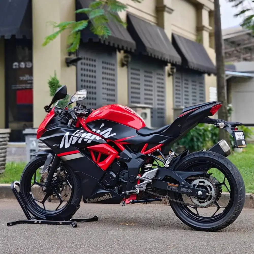 KM LOW! WASAKI NINJA MONO 250 SL 2019 MERAH SIAP JALAN