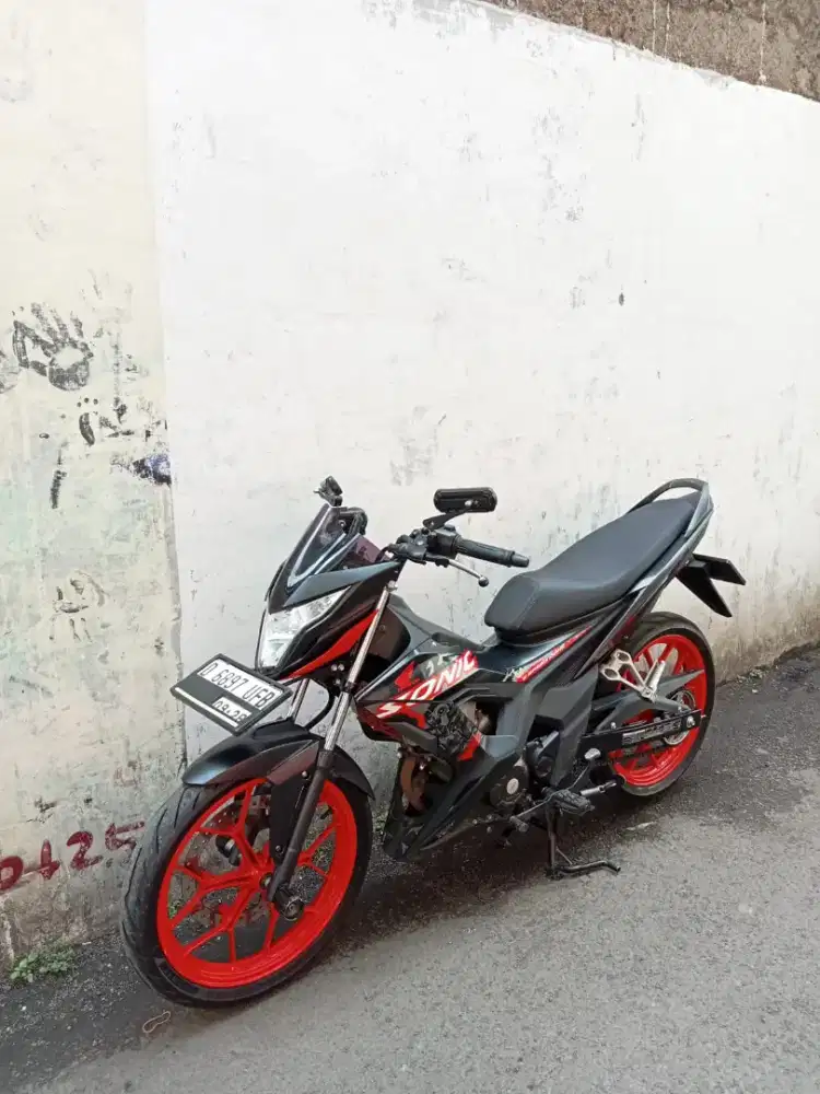 Honda sonic 150R 2023 mulus