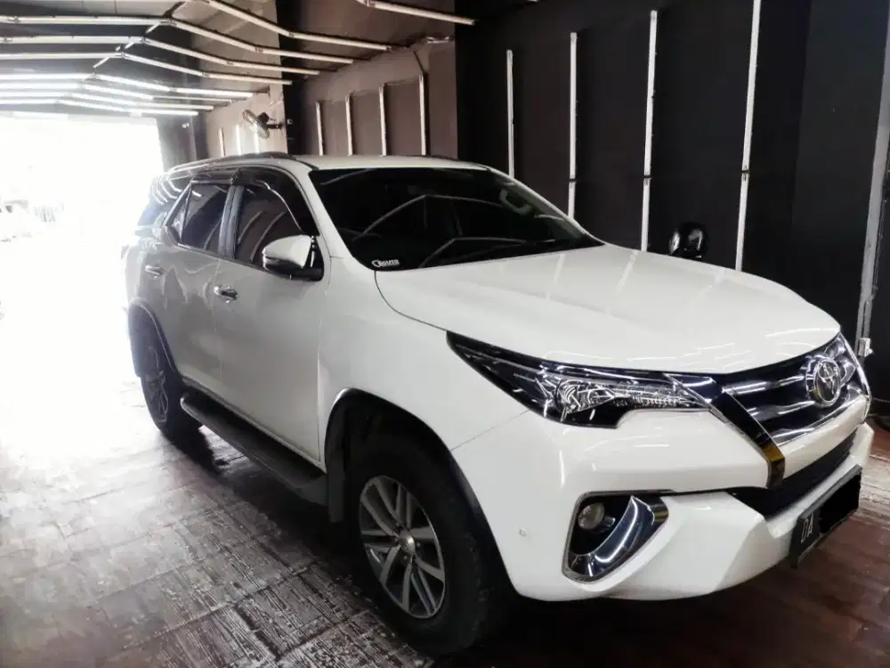 TOYOTA FORTUNER 2.4 VRZ MATIC