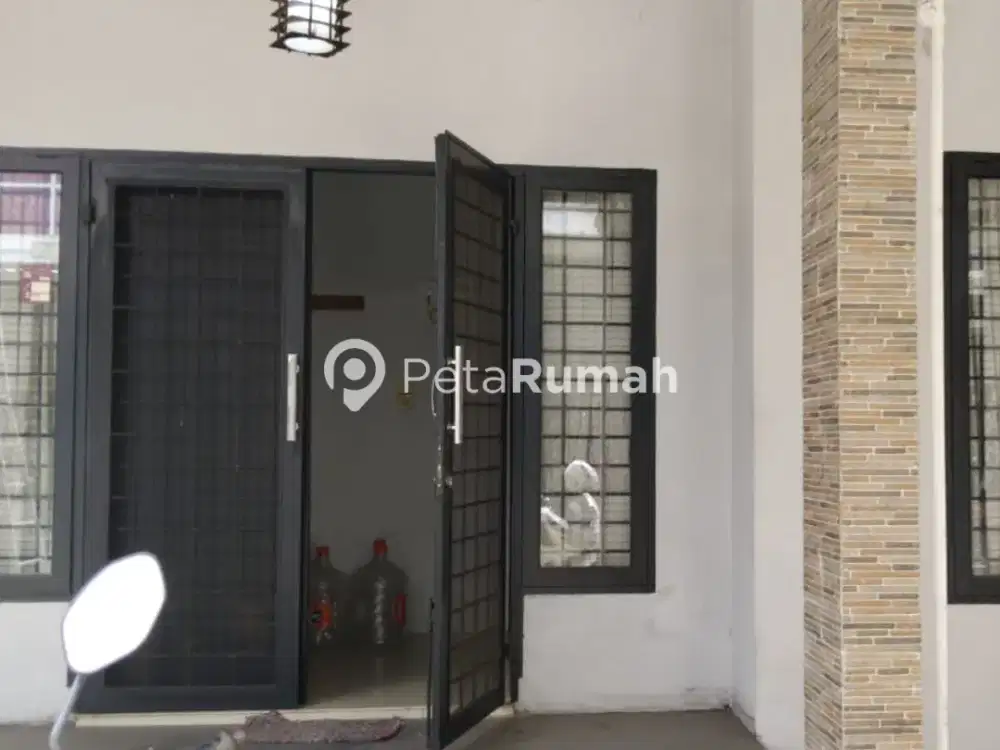 DIJUAL RUMAH JALAN KARYA WISATA PERUMAHAN J CITY CLUSTER J CROWN  (ANSHAR)