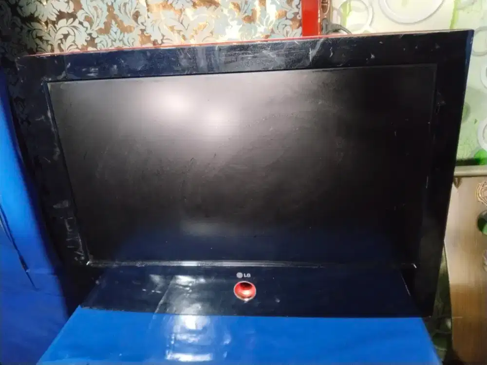 TV LCD LG 32in masih ori