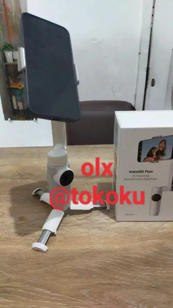 Insta360 flow AI powered smart phone stabilizer