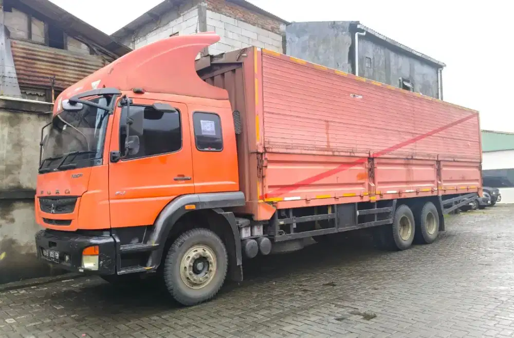 MULUS+banBARU MURAH Mitsubishi Fuso tronton 6x2 wing box 2015