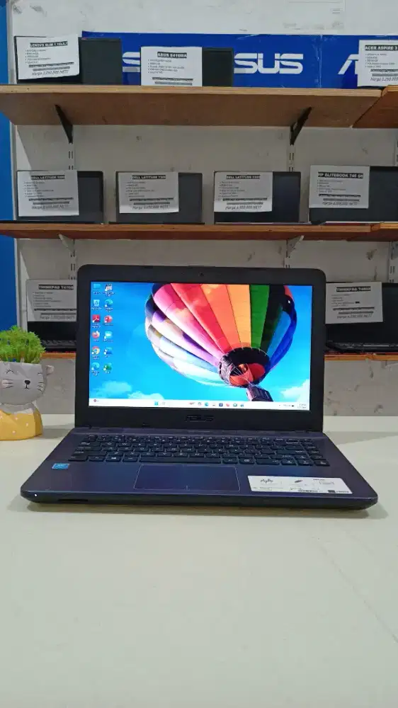 Laptop second Asus X441MA Intel Celeron N4000 Ram 4 GB