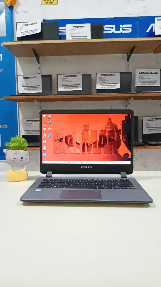 Laptop second Asus A407UA Intel Core i3-Gen7 Ram 4 GB