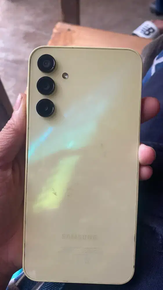 Samsung a15 8/128 normal