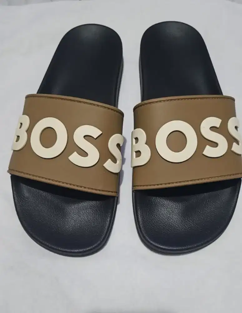 Preloved Sandal Pria BOSS