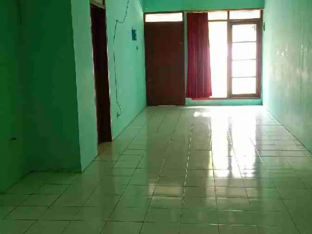 Rumah Minimalis 1,5 lantai murah, Taman Kopo Indah