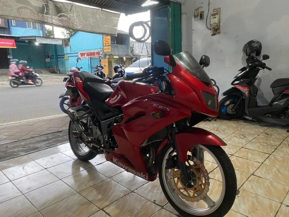 KAWASAKI NINJA 150 RR NEW KIPS 2015 MODIF