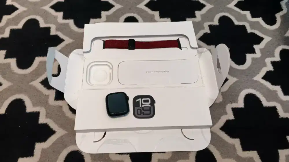 IWATCH SERIES 10 46MM ON IBOX