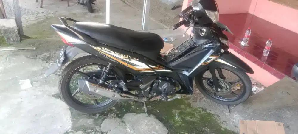Jual supra x 125 pgm fi th 2022