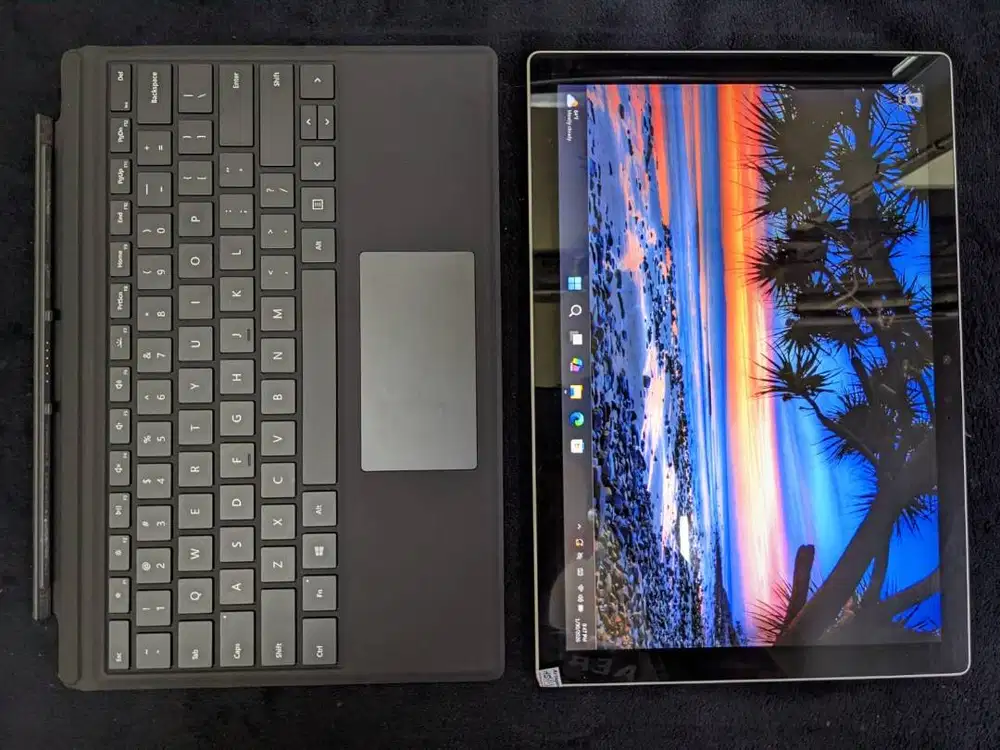 Tablet Microsoft Surface Pro 7+ Core i5 1135G7 8/256 Iris Xe mulus