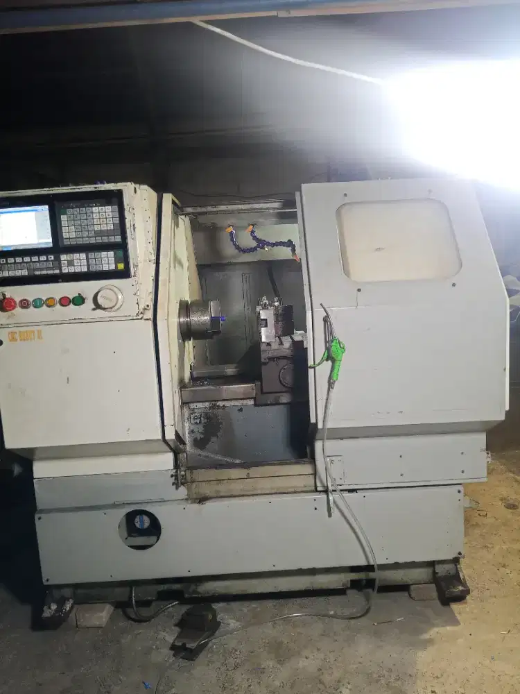 Cnc bubut 6in gangtype
