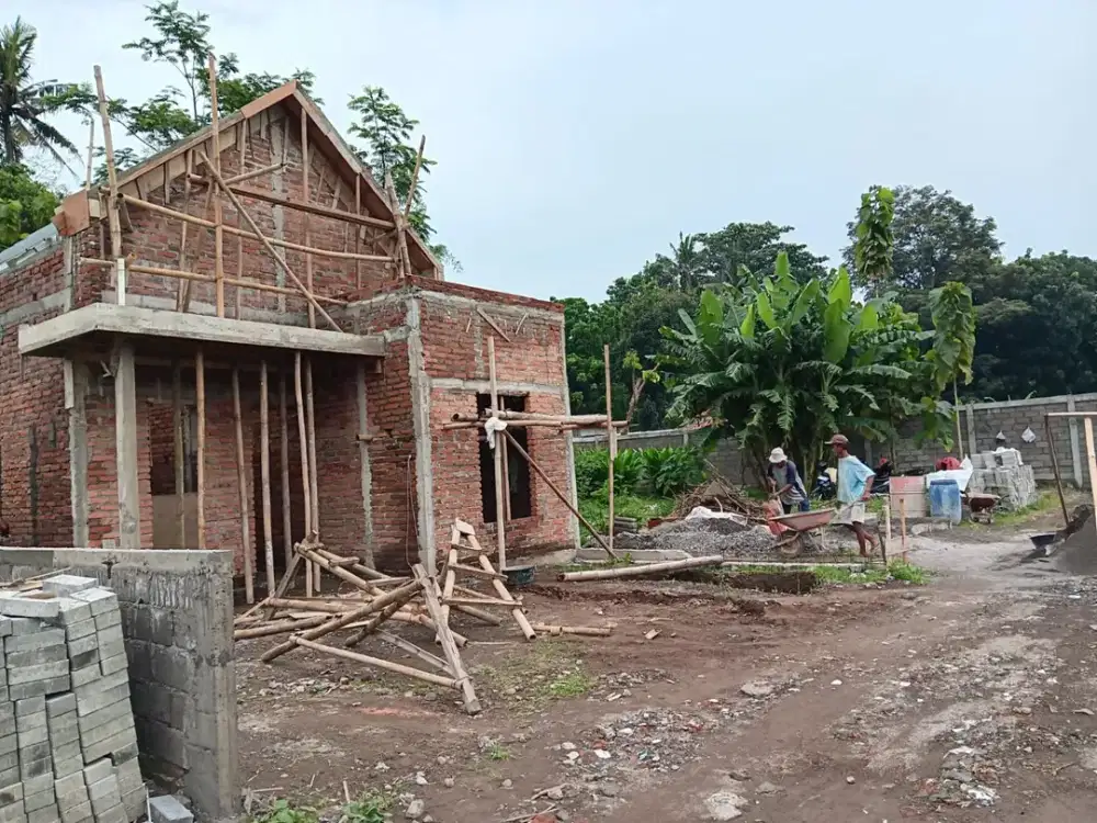 Rumah on progres bangun, legalitas SHM, PBG Selangkah ke Indo Mart