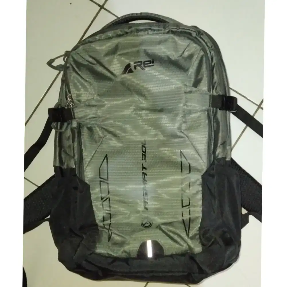 Ransel Arei Asmat 30L Backpack Laptop Mulus