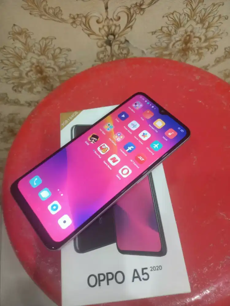 Oppo A5 2020 ram 3/64 mlus normal semua nya msh original semua lkp