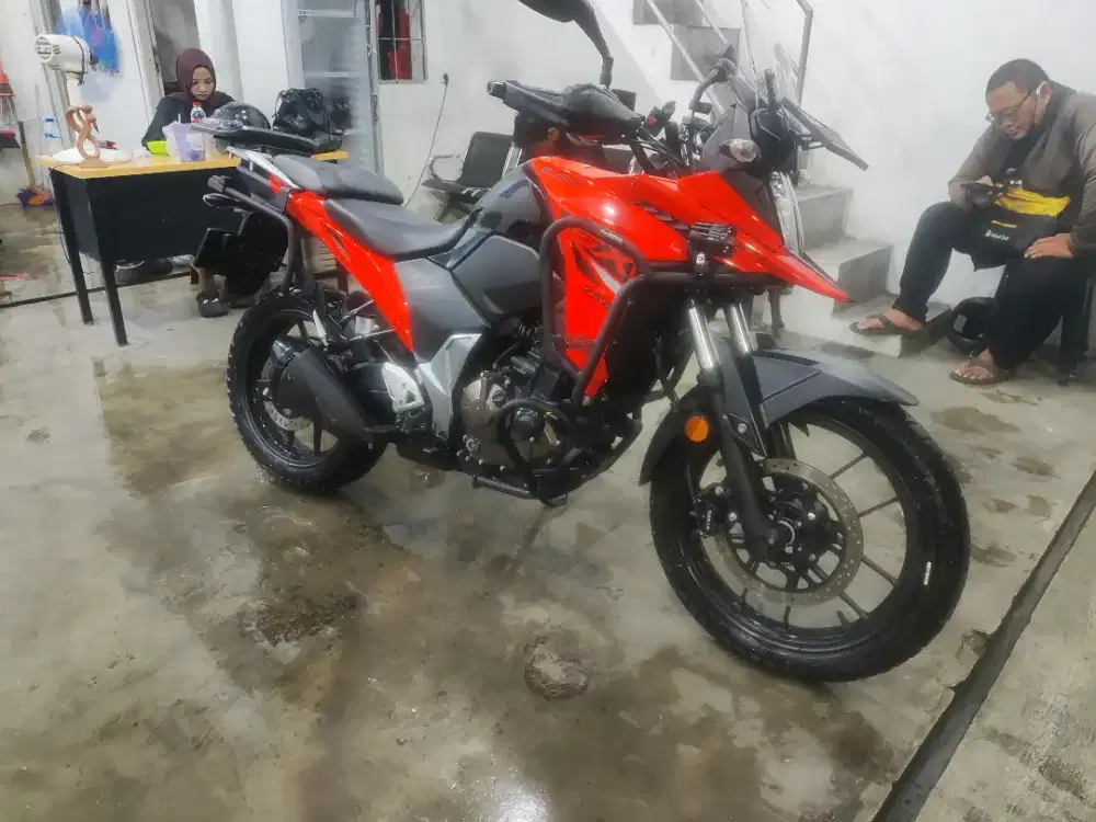 Di Jual Suzuki Vstrom 250 SX ABS 2023
