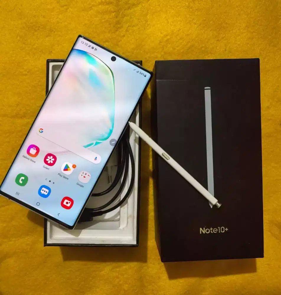 SAMSUNG NOTE 10 +