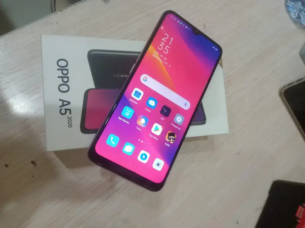 Oppo A5 2020 ram 3/64 mlus normal semua nya msh original semua lkp