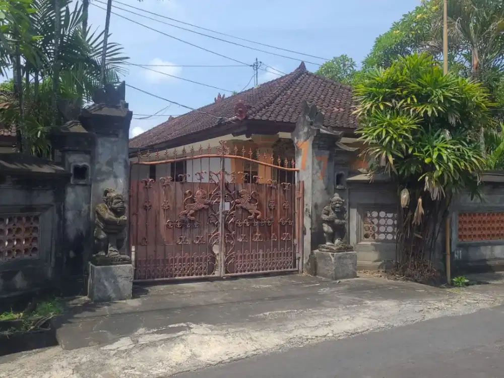 Jual Tanah Elite Bonus Rumah Di Jalan Jayagiri Renon Denpasar Bali. Dekat Ke Lapanagn Bajra Sandhi,Drupadi,Moh Yamin,Jalan Merdeka,Plaza Renon,Sanur.