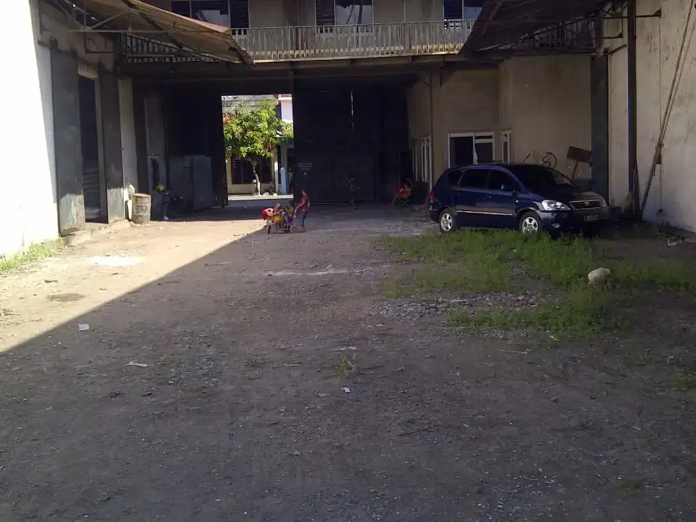 Gudang & Kantor Perak Semampir Surabaya Utara