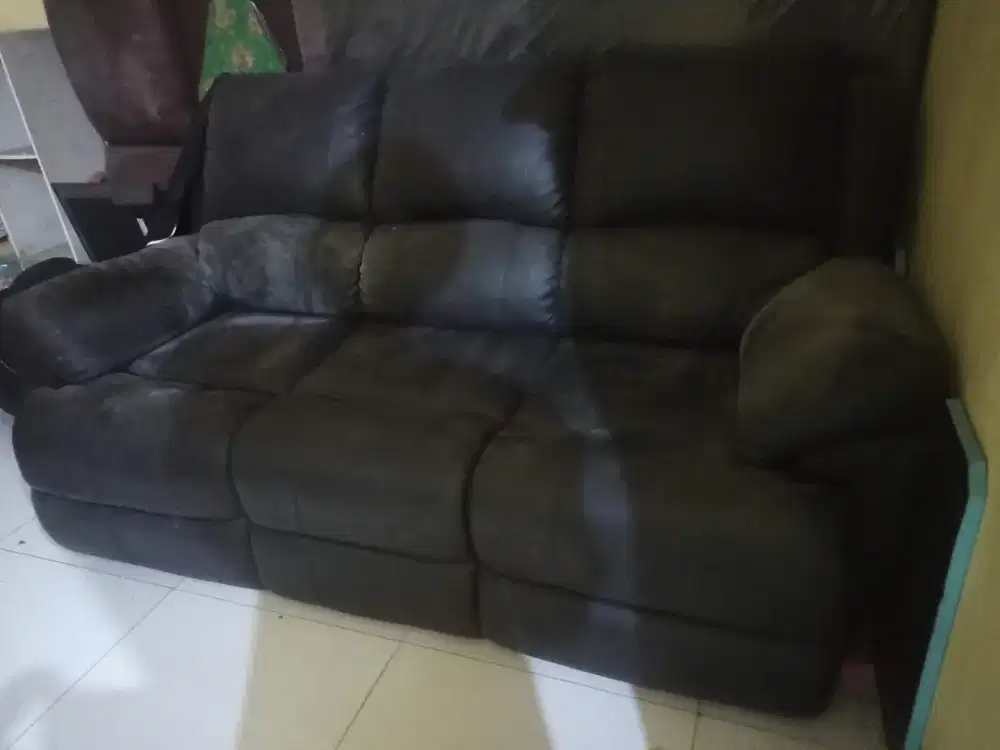 Sofa Long model Lazy Boy sangat bagus