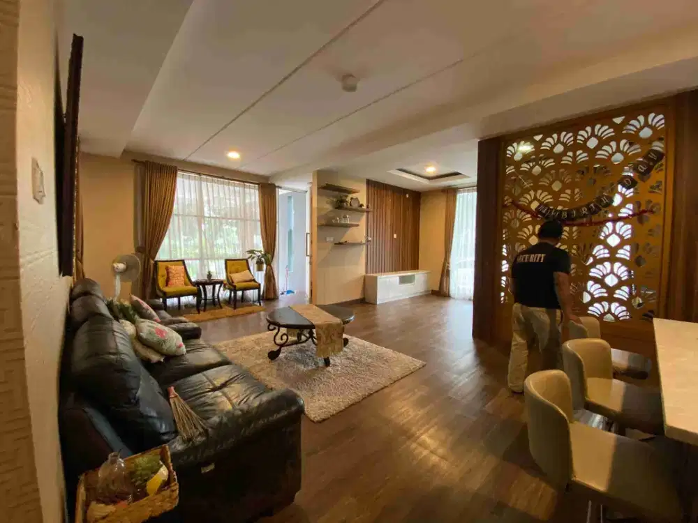 Dijual - Rumah Full Furnish (Bu) Discovery Bintaro