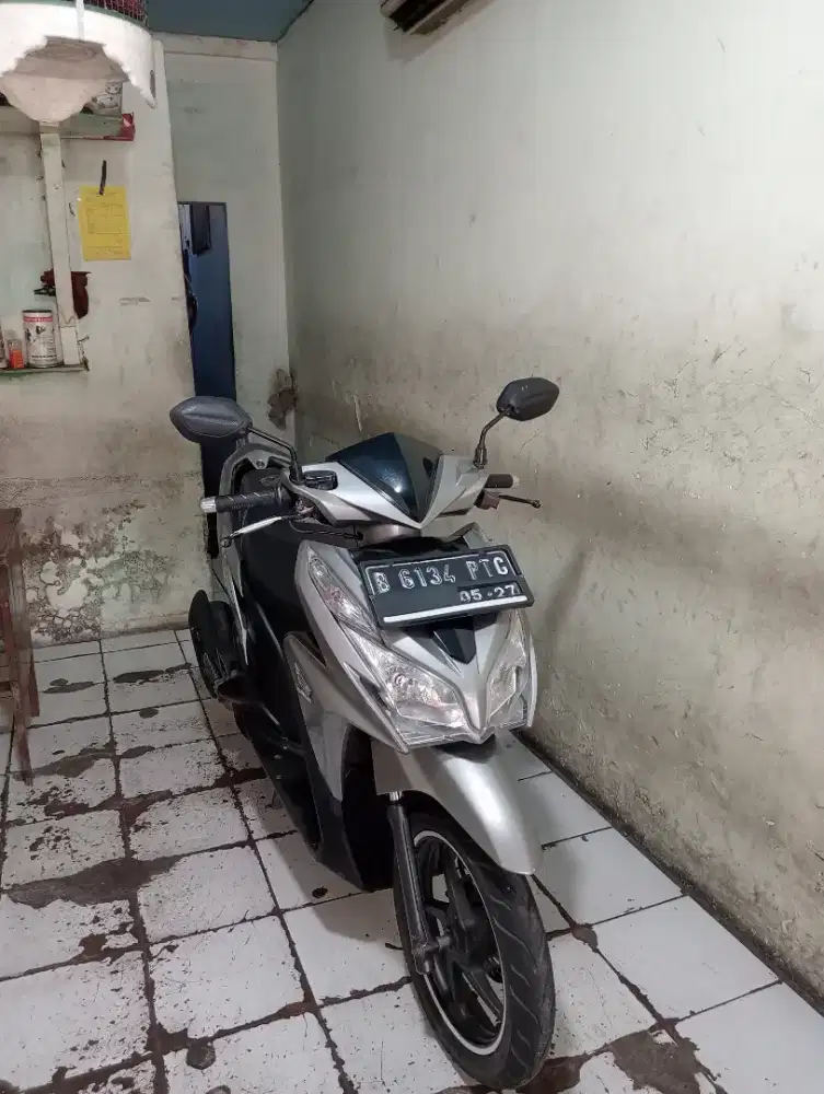 dijual honda vario kzr 2012