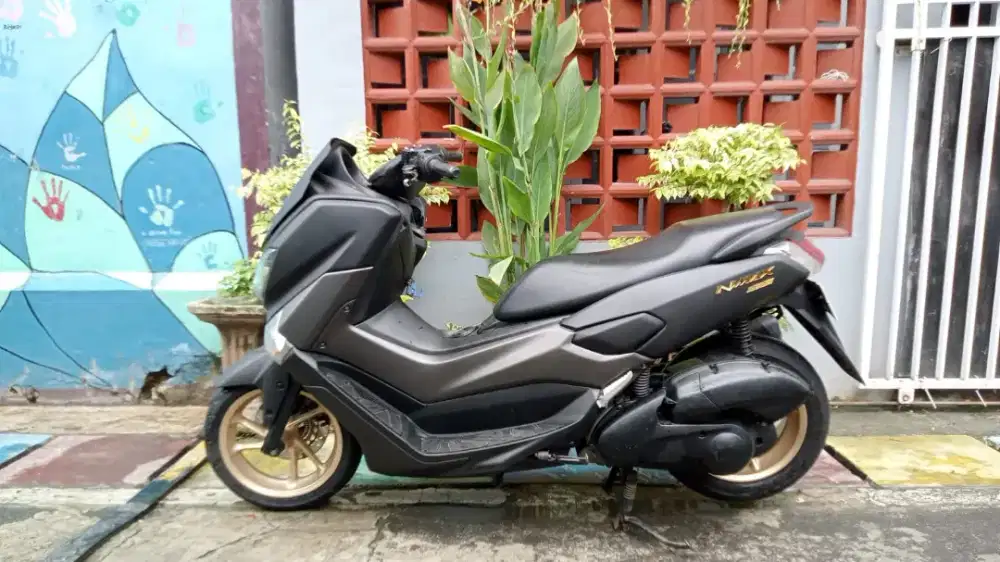 nmax 2016 mulus bagus mesins sehat cvt masih ok