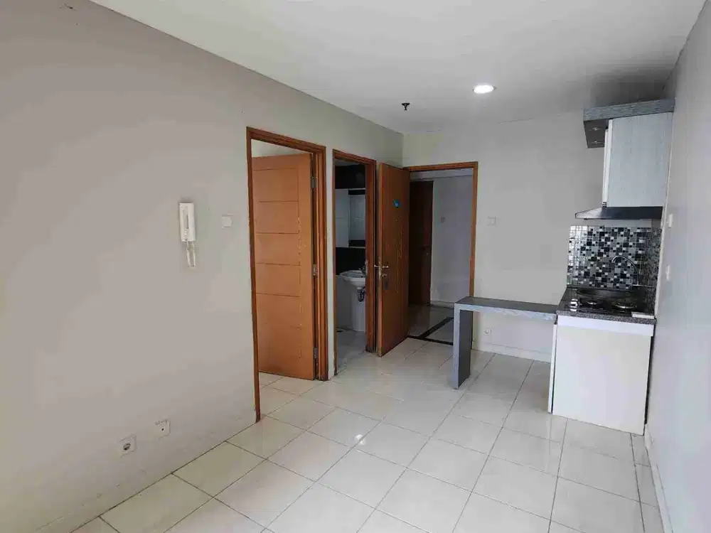 Disewakan Apartemen Cinere Bellevue Kosongan 2 BR AC Kitchen Set