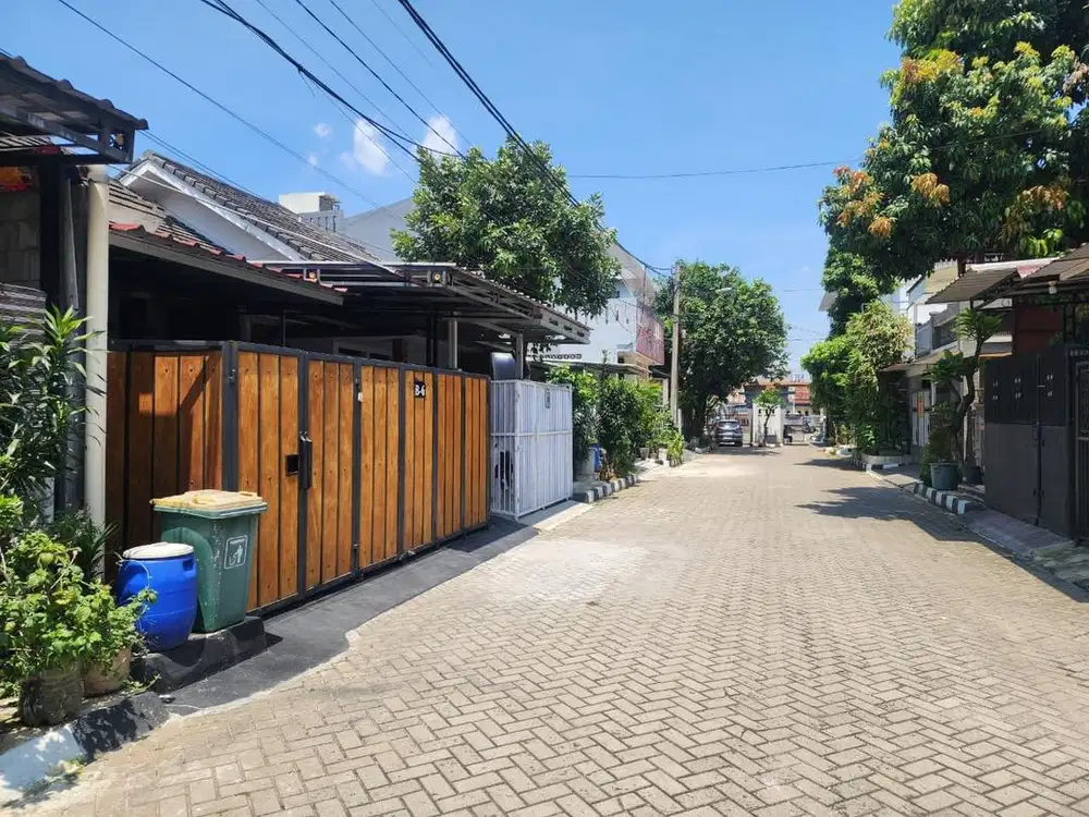 RUMAH TINGGAL - TANAH LUAS [PERUMAHAN NUANSA DEPOK 99]