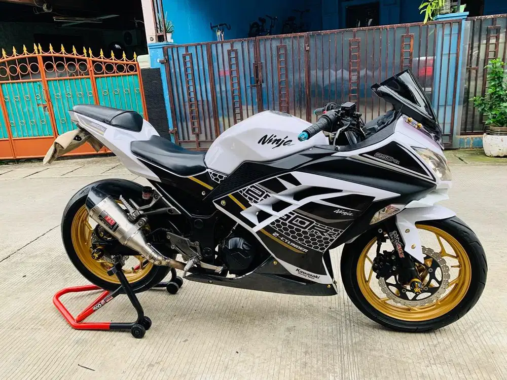 Dijual Ninja 250 Fi 2013