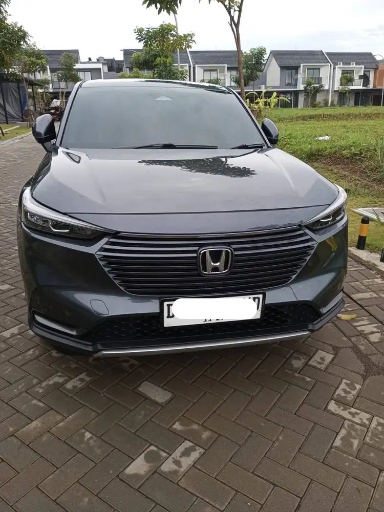 Honda HRV 1.5L E CVT 2022 –  Kondisi Terawat Tangan Pertama