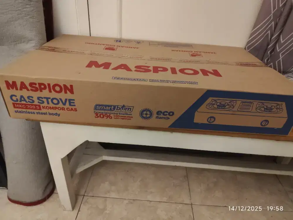 Kompor gas Maspion dua tungku