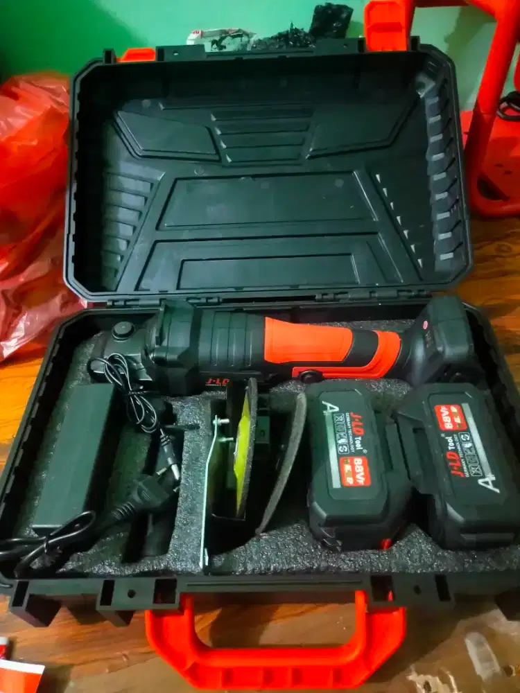 Mesin gurinda 2 baterai JLD