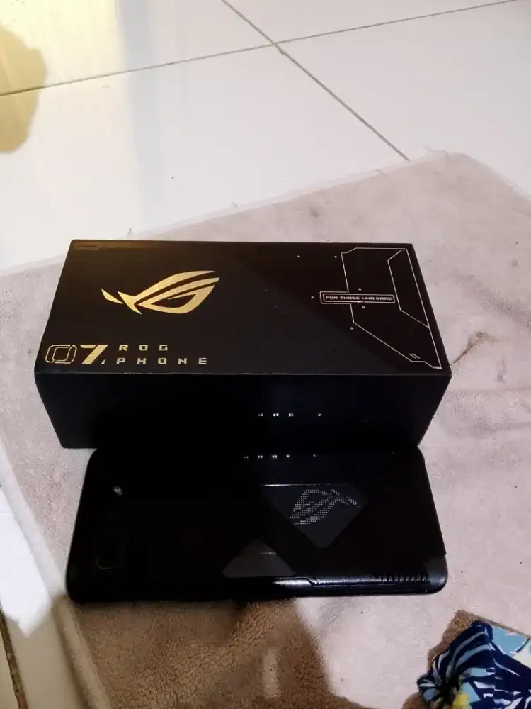 Asus ROG 7  LENGKAP