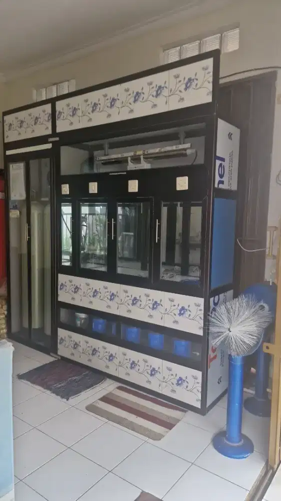 Di jual  set usaha isi ulang air galon seconde berkwalitas