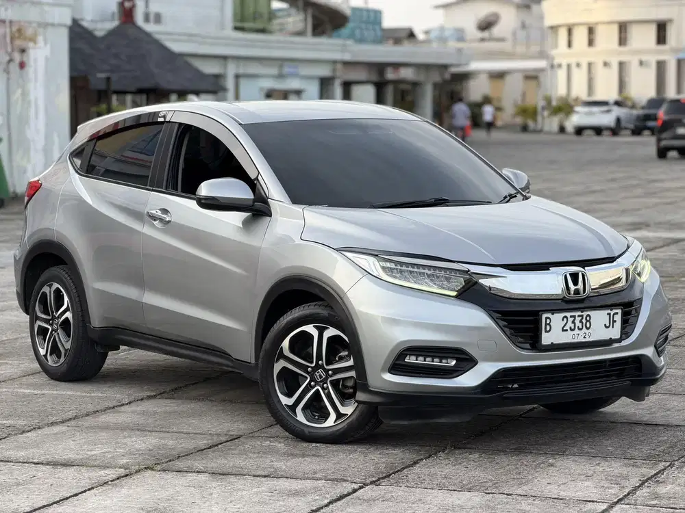 Honda HRV SE AT 2019 Low Kilometer, Tangan Pertama