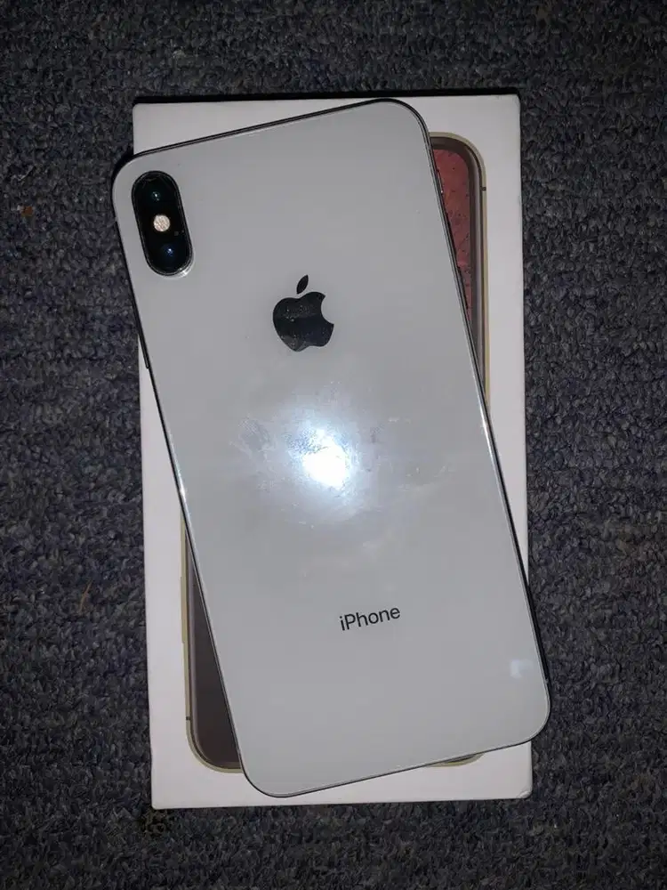 iphone xs max 64gb