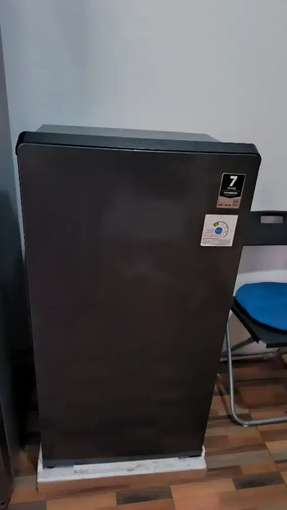 Dijual Cepat Kulkas 1 Pintu AQUA AQR D185 No Minus