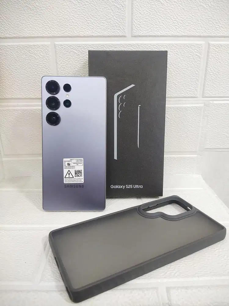 Samsung S25 ultra 12/256 14hr aktiv super like new