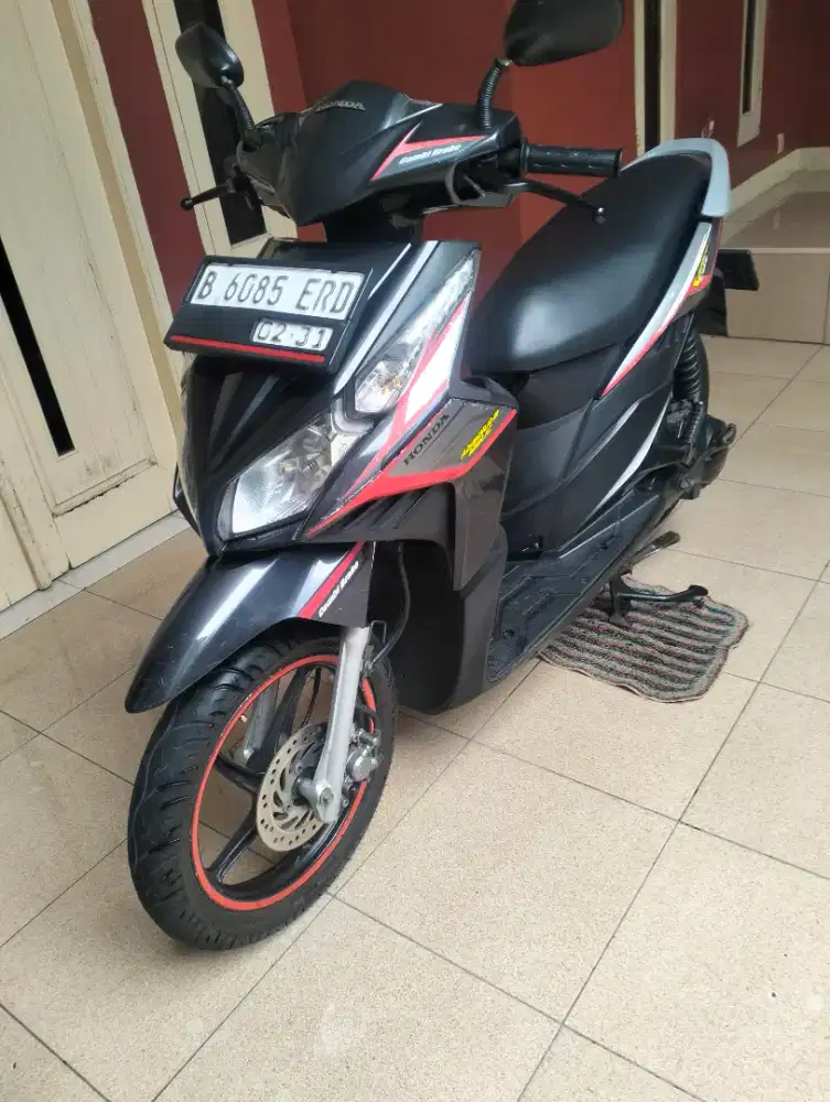 Vario karbu di Depok