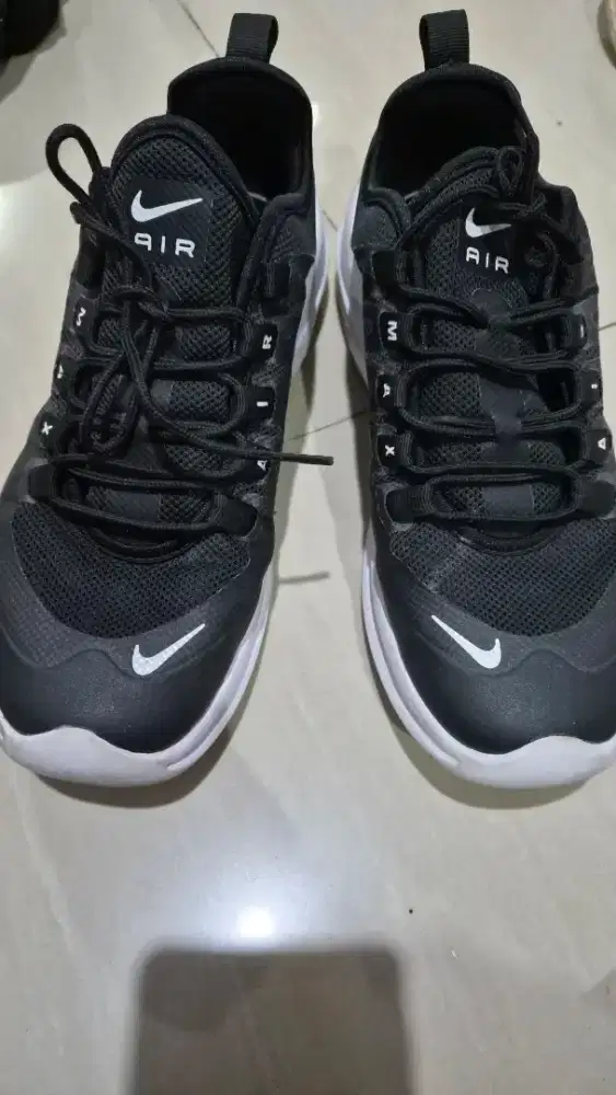 Sepatu Nike AA2146-003