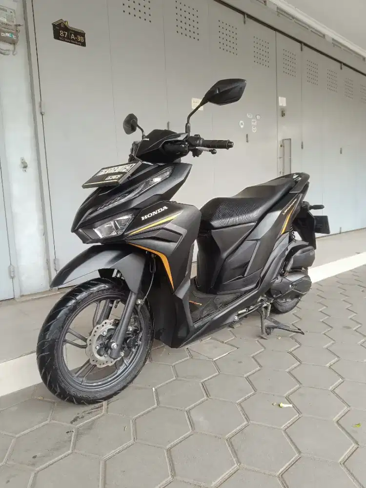 Honda vario 125 cbs iss keyles 2023 mulus