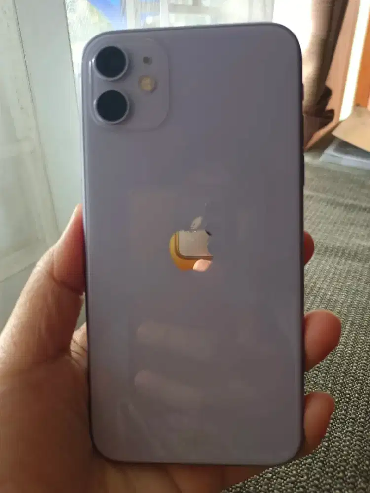 Iphone 11 ibox pemakaian pribadi 128GB