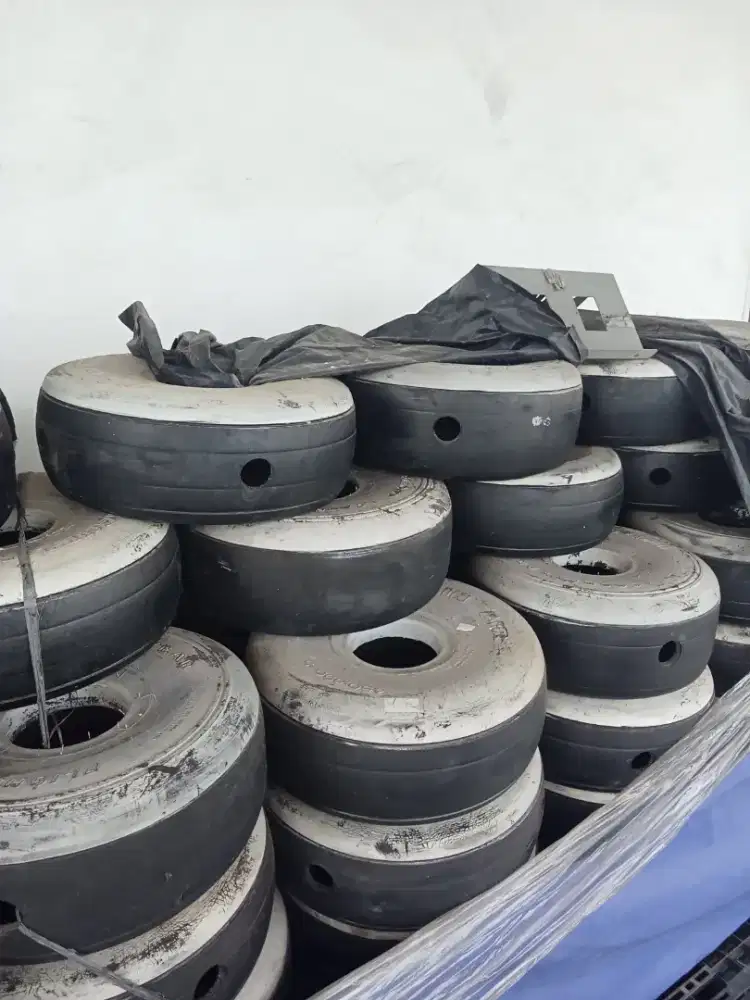 Ban pesawat, untuk kapal laut