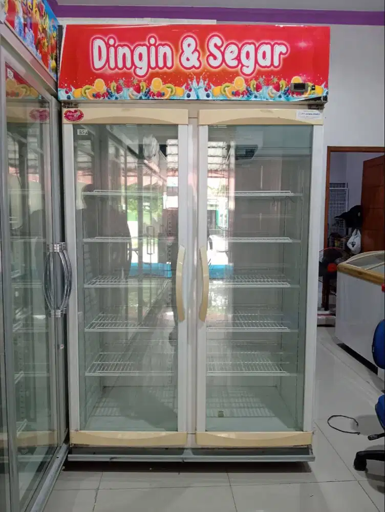 Showcase bekas murah merk Panasonic 1000L