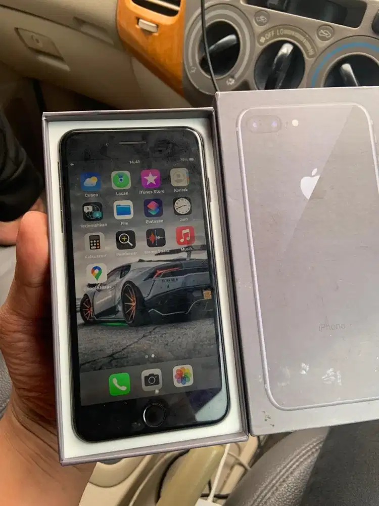 Iphone 8 plus 64gb lancar semua
