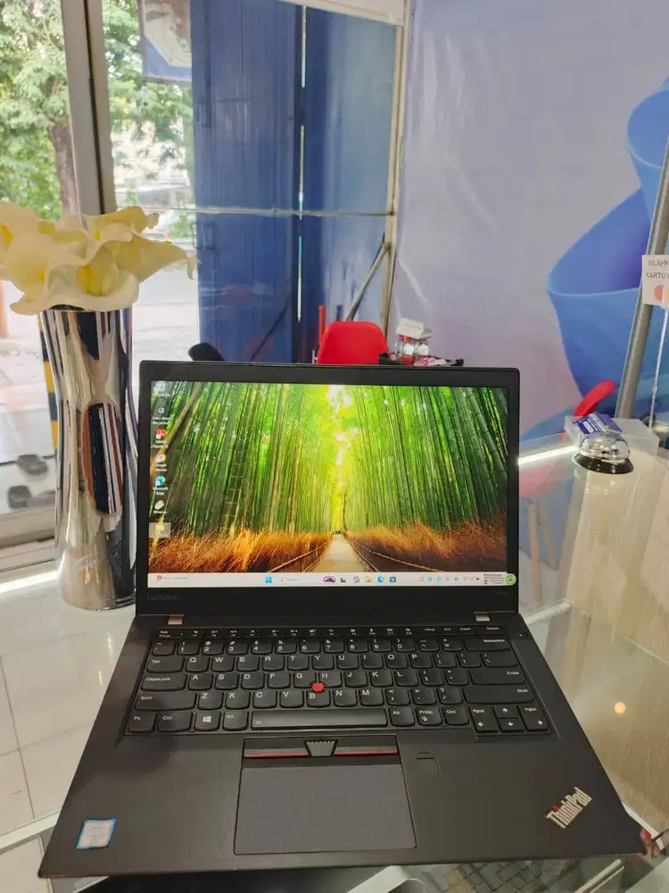 Lenovo Thinkpad T470S core i7 Berkualitas Full-HD